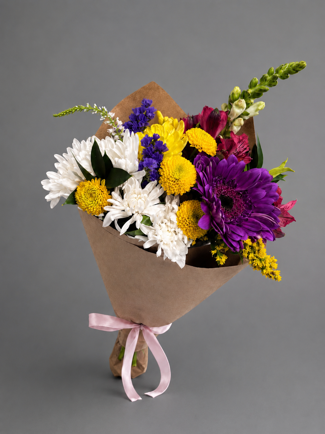 Mix Kraft Bouquet White Daisy and Purple Gerbera Bouquet