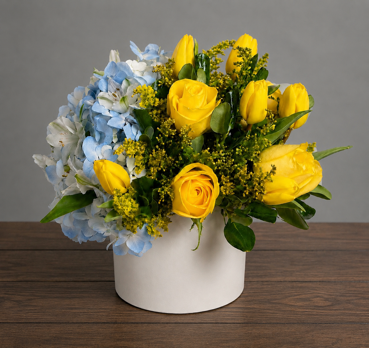 Belora Mixed Flower Vase